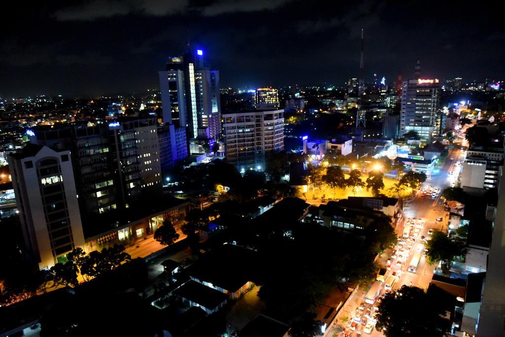 Skylounge 2 *
